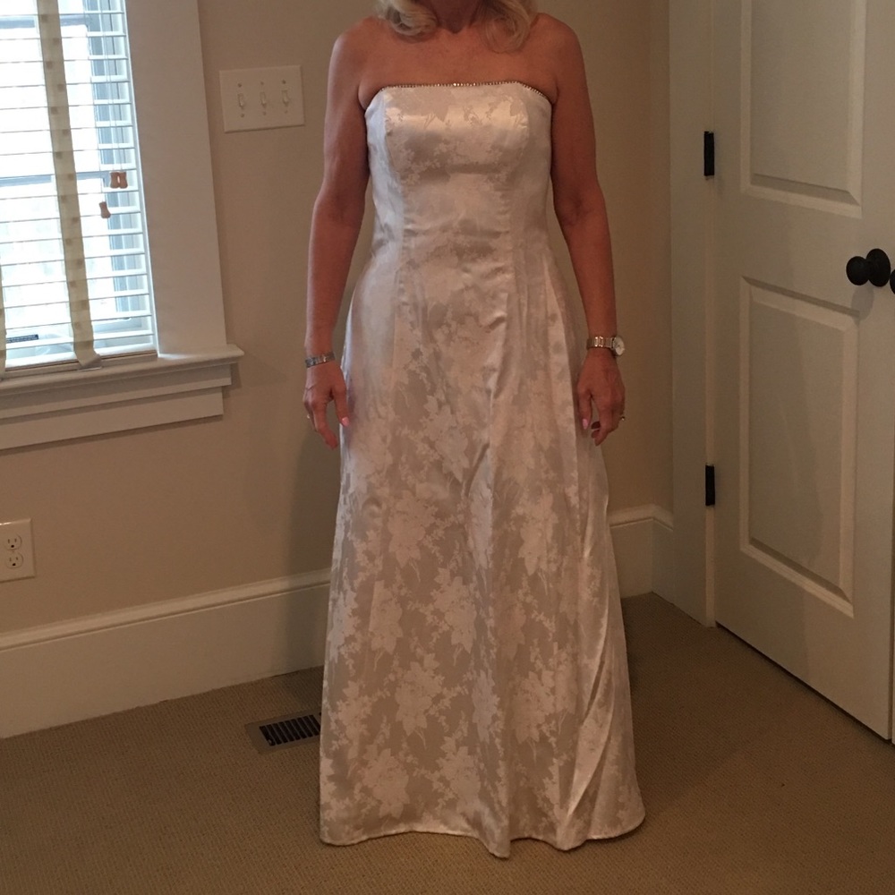 Prom dress .... light pink juniors sz 13/14